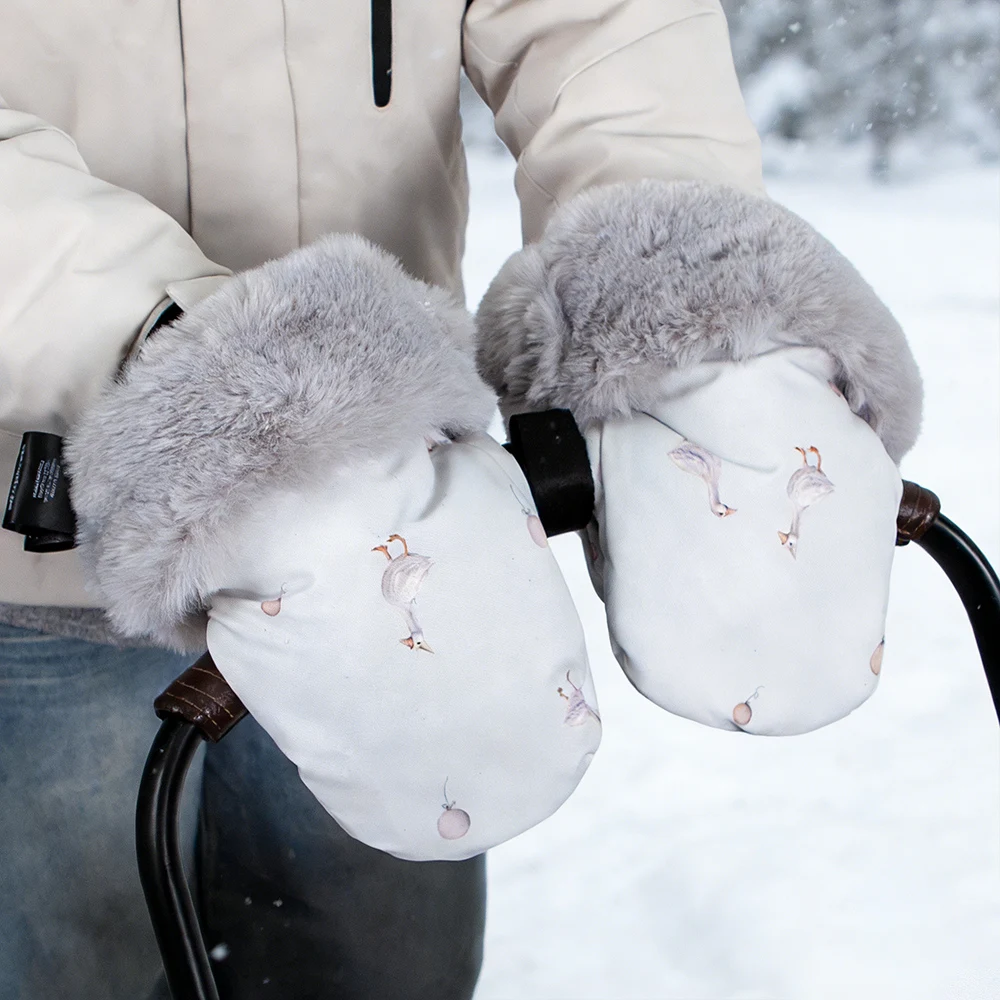 Tiny Treasures™ Stroller Antifreeze Hand Guard Windproof Gloves