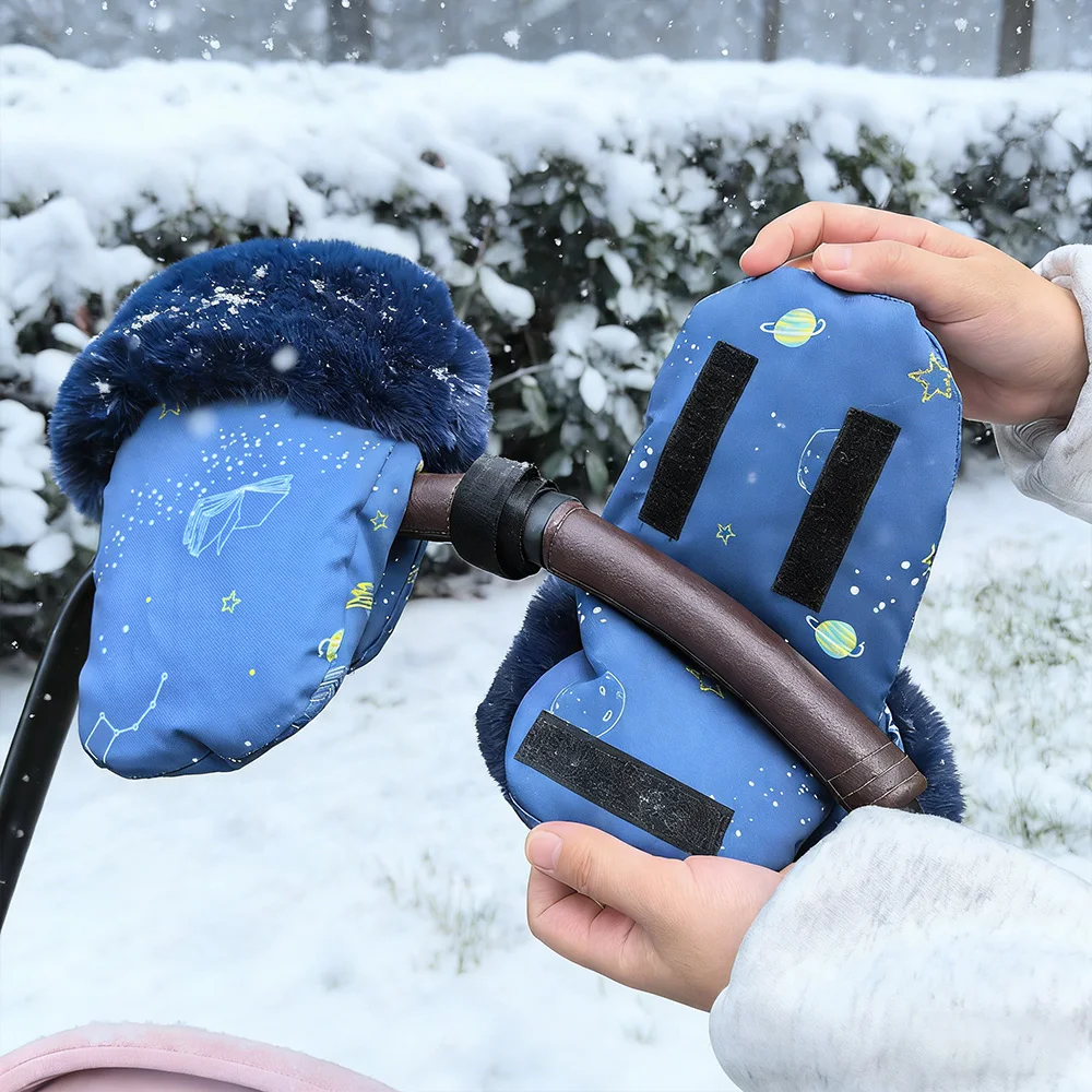 Tiny Treasures™ Stroller Antifreeze Hand Guard Windproof Gloves